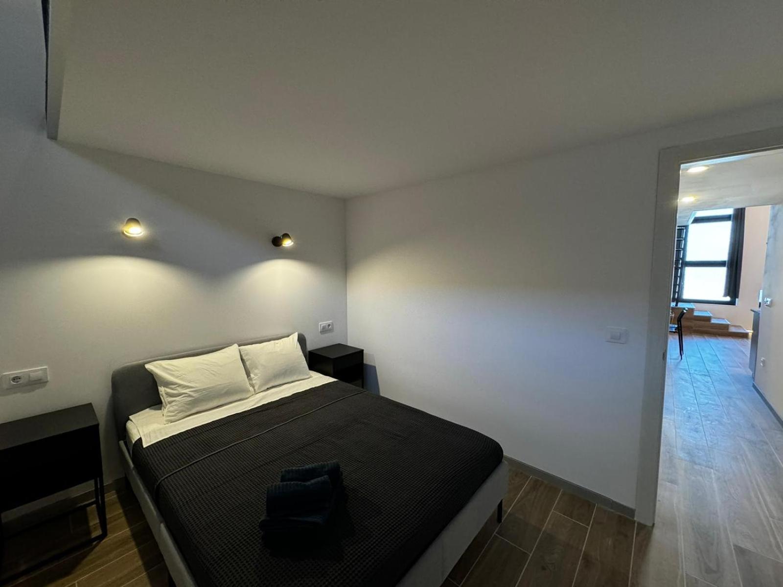 Melia Y Fuster 23C Aparthotel Valencia Kültér fotó